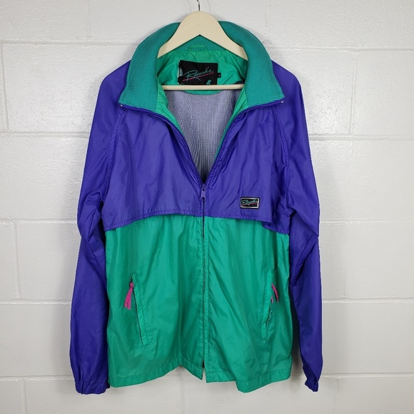 Raeurks Other - Vintage Raeurks Waterproof Hooded Windbreaker